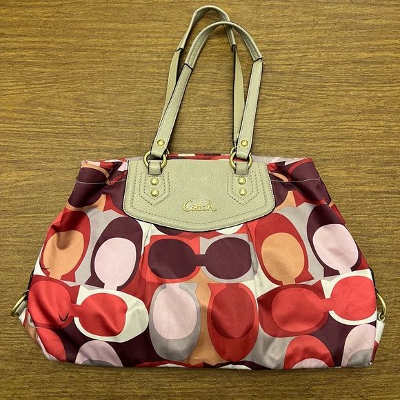 Coach Bag & wallet lot - Coach 6266 - Coach F21704 - Picture 4 of 16